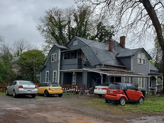2nd image of 432 S Race St
