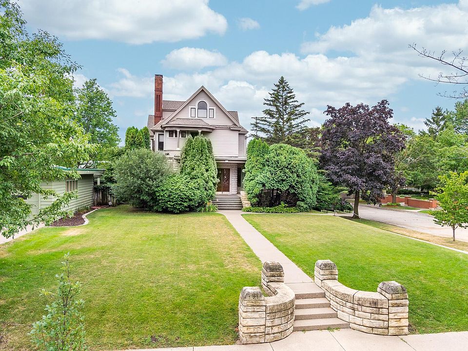 1402 King St, La Crosse, WI 54601 Zillow
