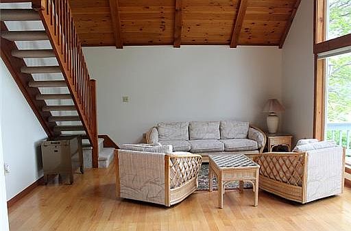 4th image of 304 Eldridge Rd