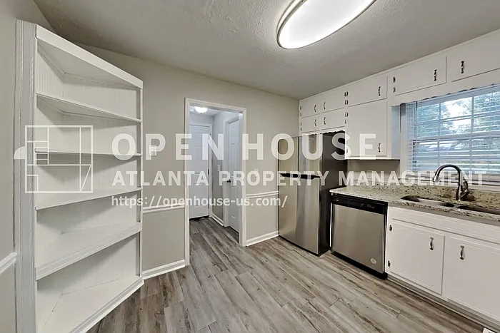 1285 Grayland Hills Dr — Photo 6