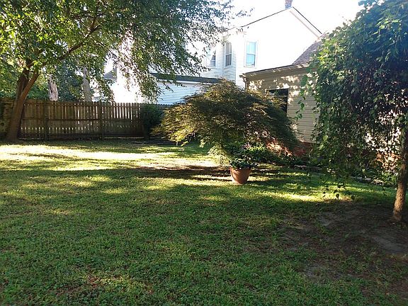 5th image of 325 Florida Ave