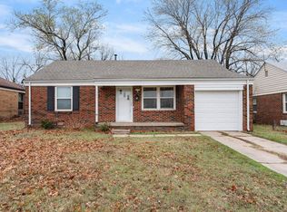 641 S Apache Dr, Wichita, KS 67207
