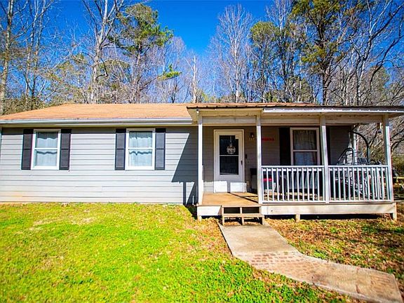 3rd image of 110 Driver St