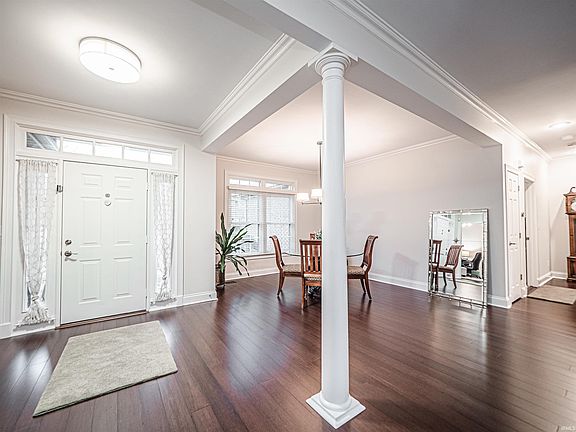 2nd image of 3247 Cobblefield Dr