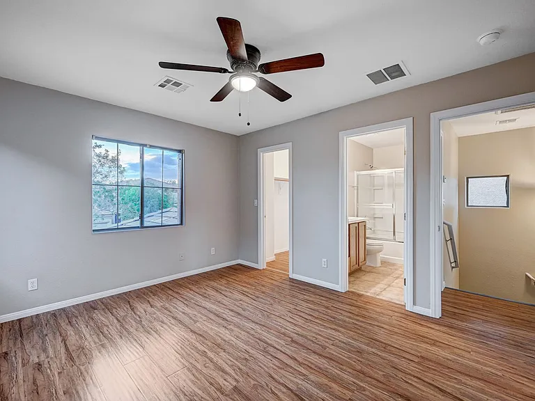 8224 Strawberry Spring St — Photo 28