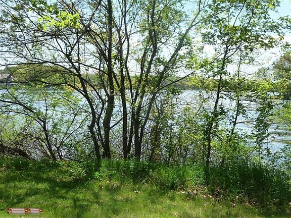 5th image of 15 Camel Bay Dr