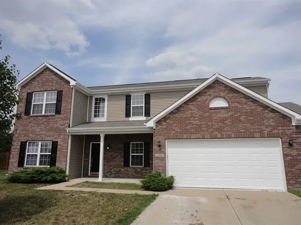 13043 Quarterback Ln, Fishers, IN 46037