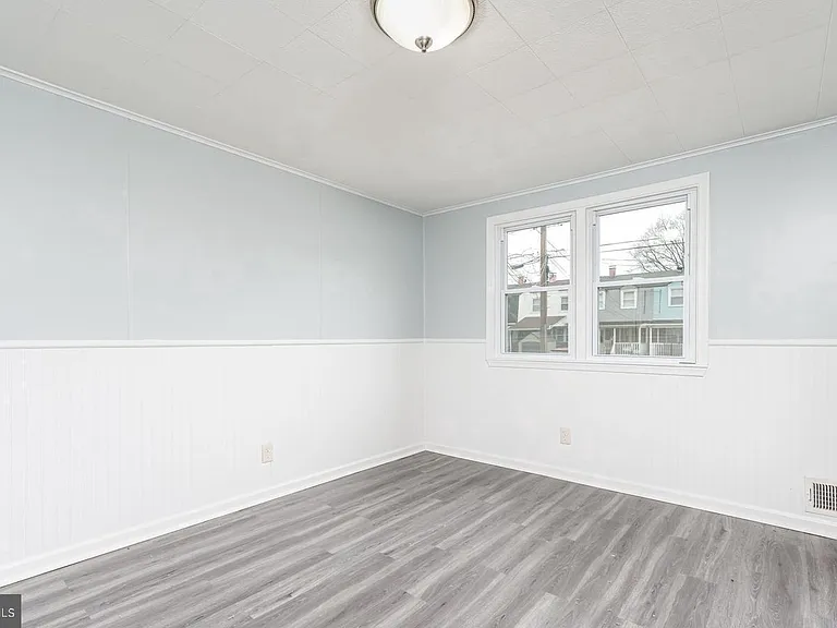 2020 Dineen Dr — Photo 18
