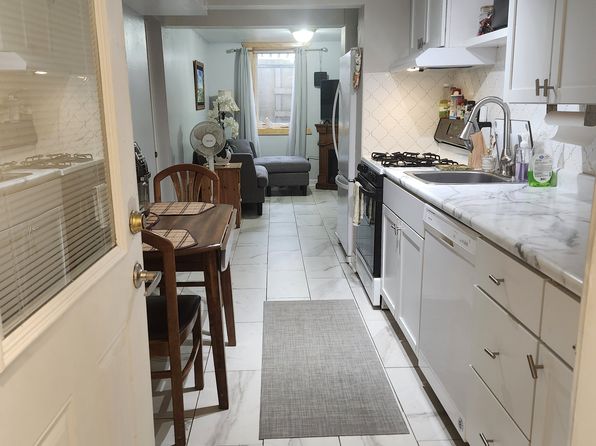 21617 Lake George Blvd