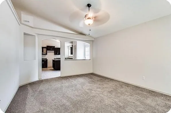 410 Dorion Lagoon Dr — Photo 2