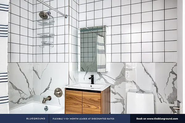 Rented by The Blueground | media 270