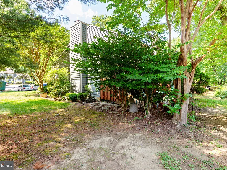 12 Chelsea Ct — Photo 38
