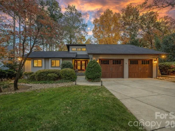 134 Thunder Hill Rd, Mooresville, NC 28117