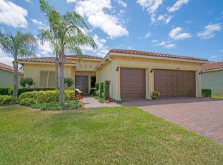 4925 55th St, Vero Beach, FL 32967