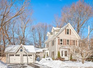 20 Maple St, Lexington, MA 02420