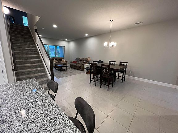 4th image of 136 Longridge Ln #136