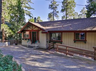 24248 Altdorf Dr, Crestline, CA 92325
