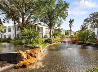 7092 Barrington CIR #102, NAPLES, FL 34108