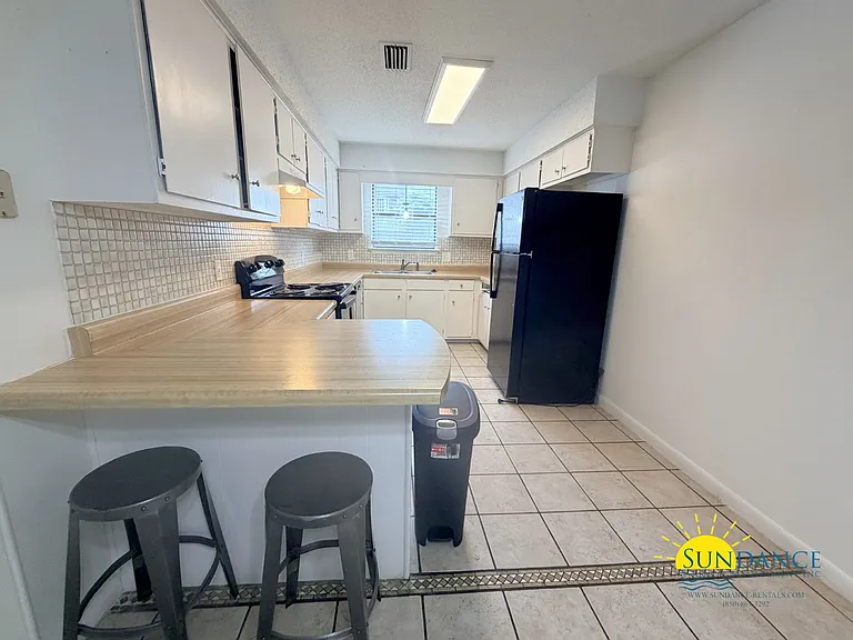 940 Central Ave #30 — Photo 6