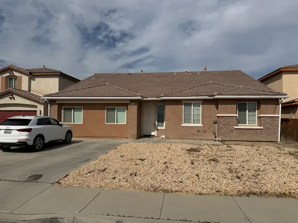 12108 Cactus Flower Ave #C, Bakersfield, CA 93311