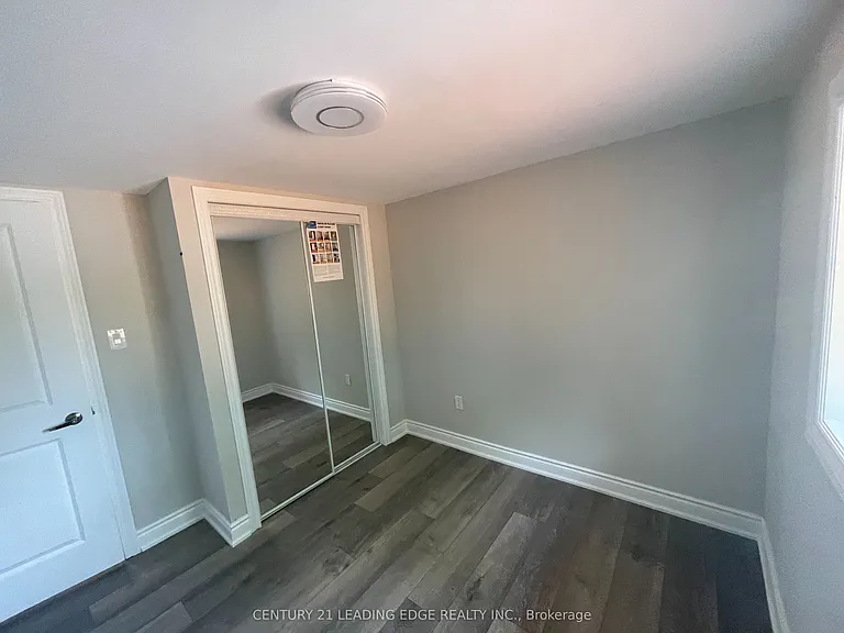 314 Grove St E #SIDE — Photo 5