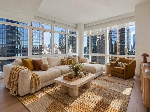 26-38 Jackson Ave, Long Island City, NY