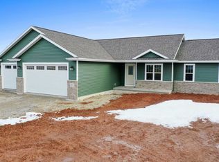 2511 Ballyvaughan Rd, De Pere, WI 54115