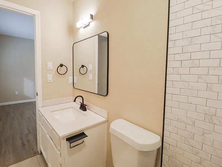3012 S Ash Ct — Photo 31