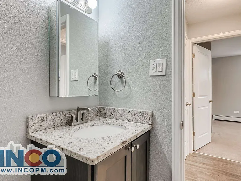 1555 Grove St #202 — Photo 13
