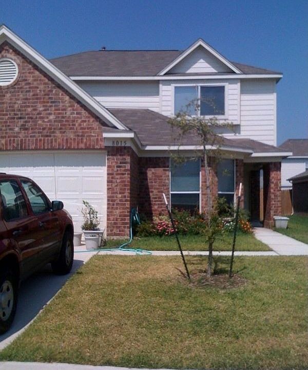Huge home in a great neighborhood!