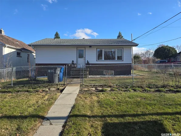 517 Nina Street, Broadview, SK S0G 0K0