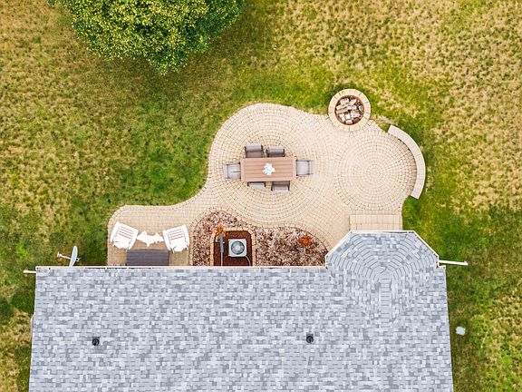 4th image of 28820 Apple Blossom Dr