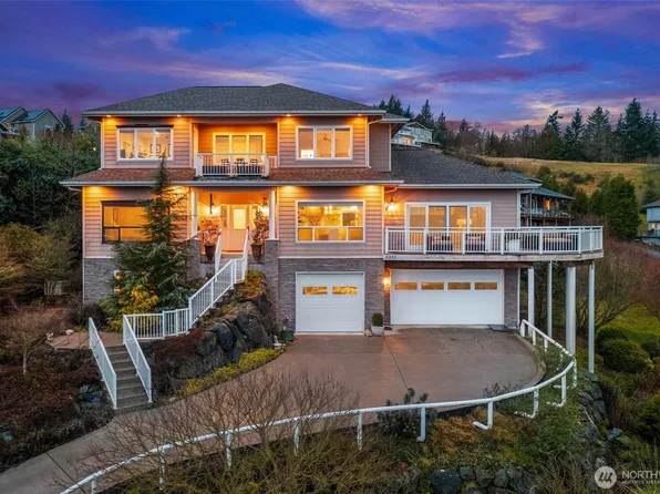 6250 Hinman Drive, Clinton, WA 98236