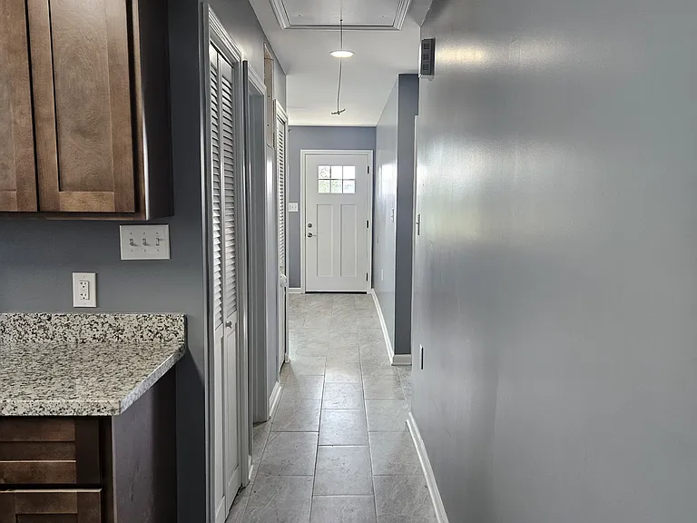 4643 Ray Ave — Photo 6