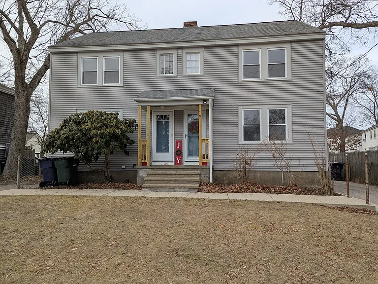 9 Saratoga Rd #9 — Photo 1