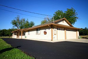 1st image of 21574 Gaines Ln