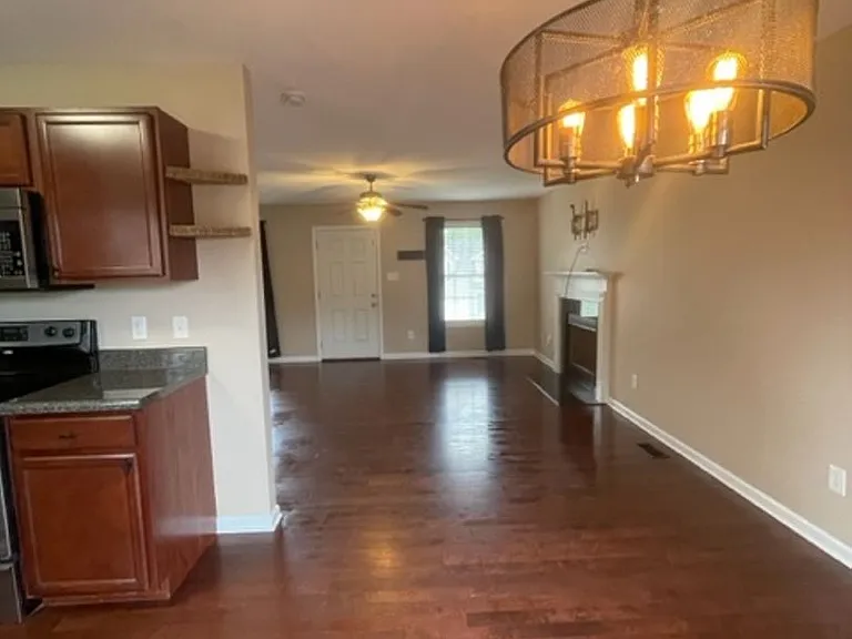4903 Falling Star Ln — Photo 4