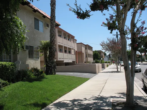 18541 Dearborn St APT 21, Northridge, CA 91324