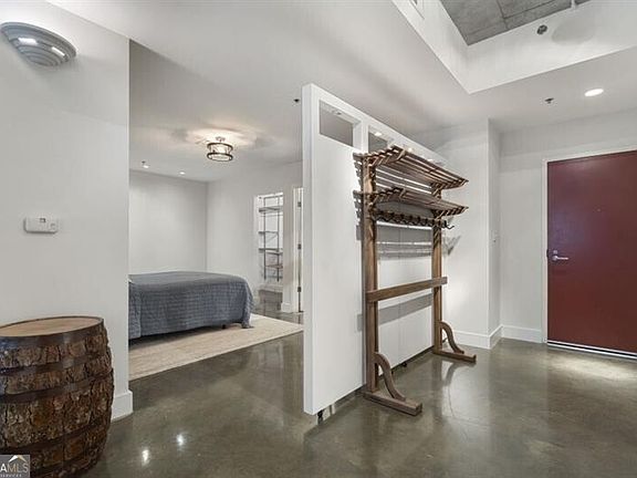 3rd image of 845 Spring St NW Unit 523