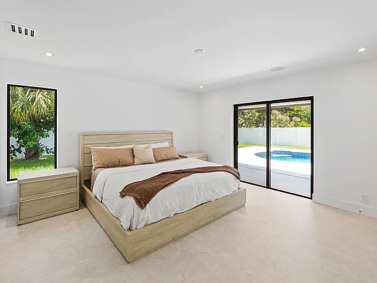 1291 Bimini Ln — Photo 17