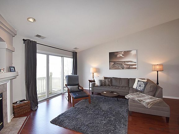 5th image of 2216 Vanderbilt Dr #2216