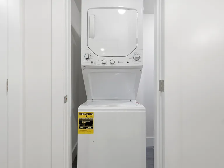 Unit Photo