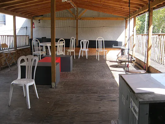 Rented by Franco Global Realty | media 2