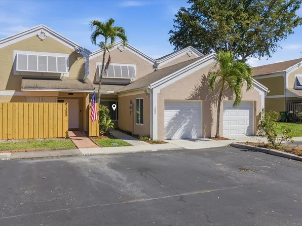 1383 NW 122nd Terrace, Pembroke Pines, FL 33026
