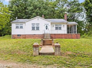 140 Lincoln Rd, Taylors, SC 29687