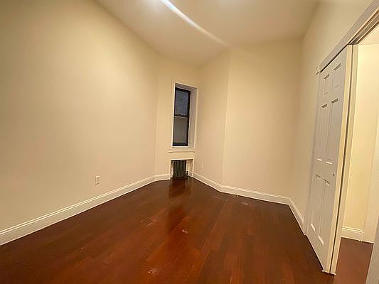 3rd image of 506 E 88th St #1R
