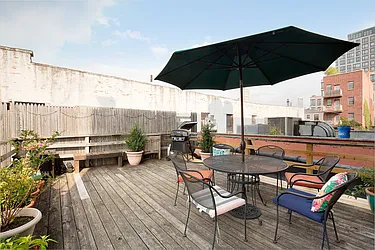 Rented by Engel and Volkers Brownstone Brooklyn