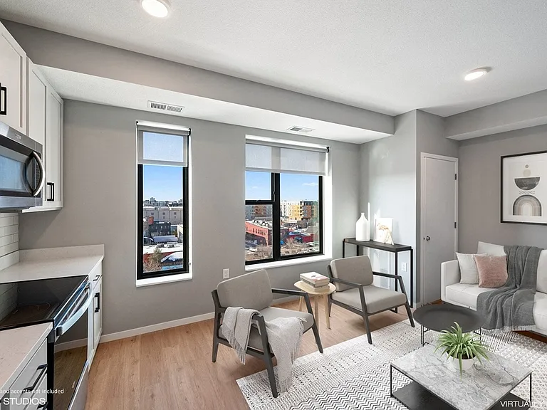 Lago Apartments — Photo 13