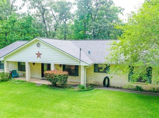 25 Brandenburg Ln, Huntsville, TX 77340