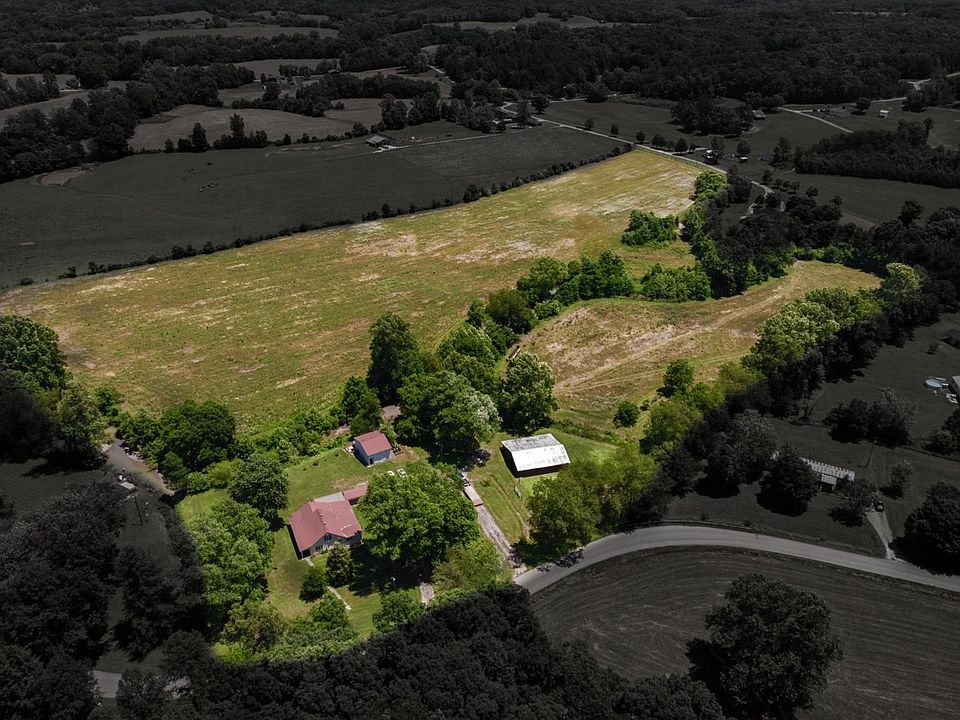 2nd image of 160 Carmichael Rd